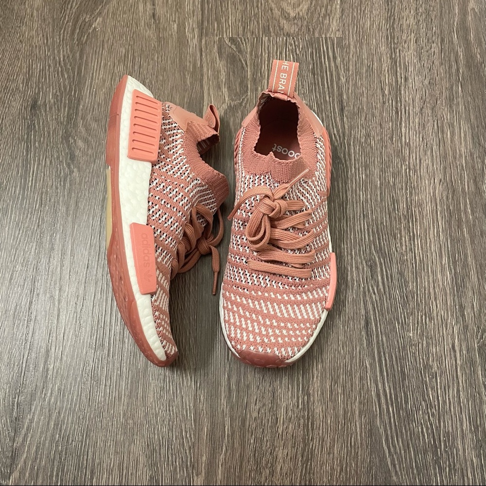 Adidas NMD R1 STLT sneakers